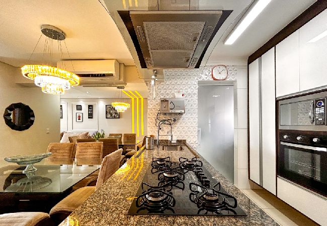 Apartamento em Praia Grande - Ótimo apto de frente para Praia do Boqueirão/SP Apartamento em Praia Grande - Ótimo apto de frente para Praia do Boqueirão/SP