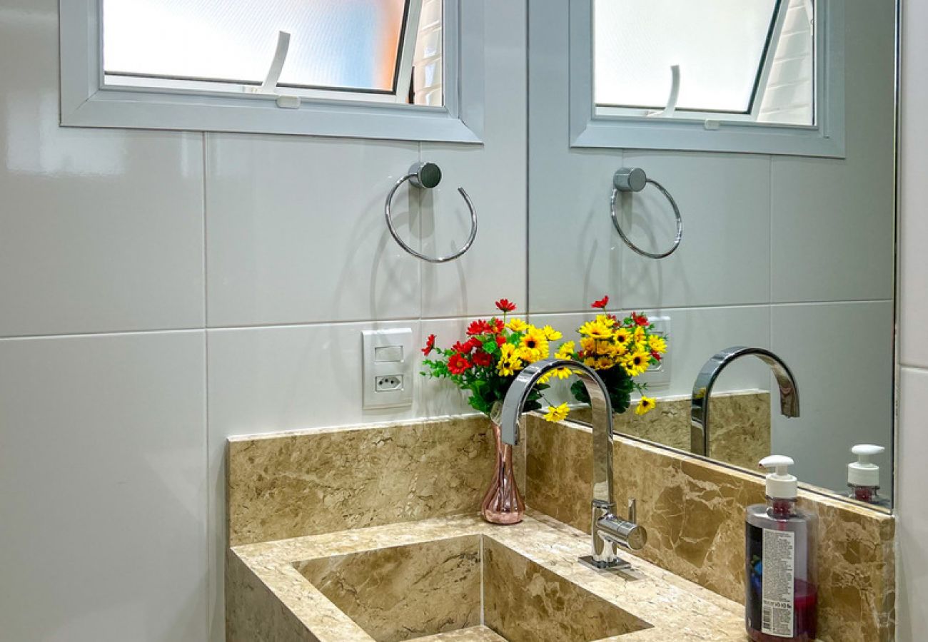 Apartamento em Praia Grande - Ótimo apto de frente para Praia do Boqueirão/SP Apartamento em Praia Grande - Ótimo apto de frente para Praia do Boqueirão/SP