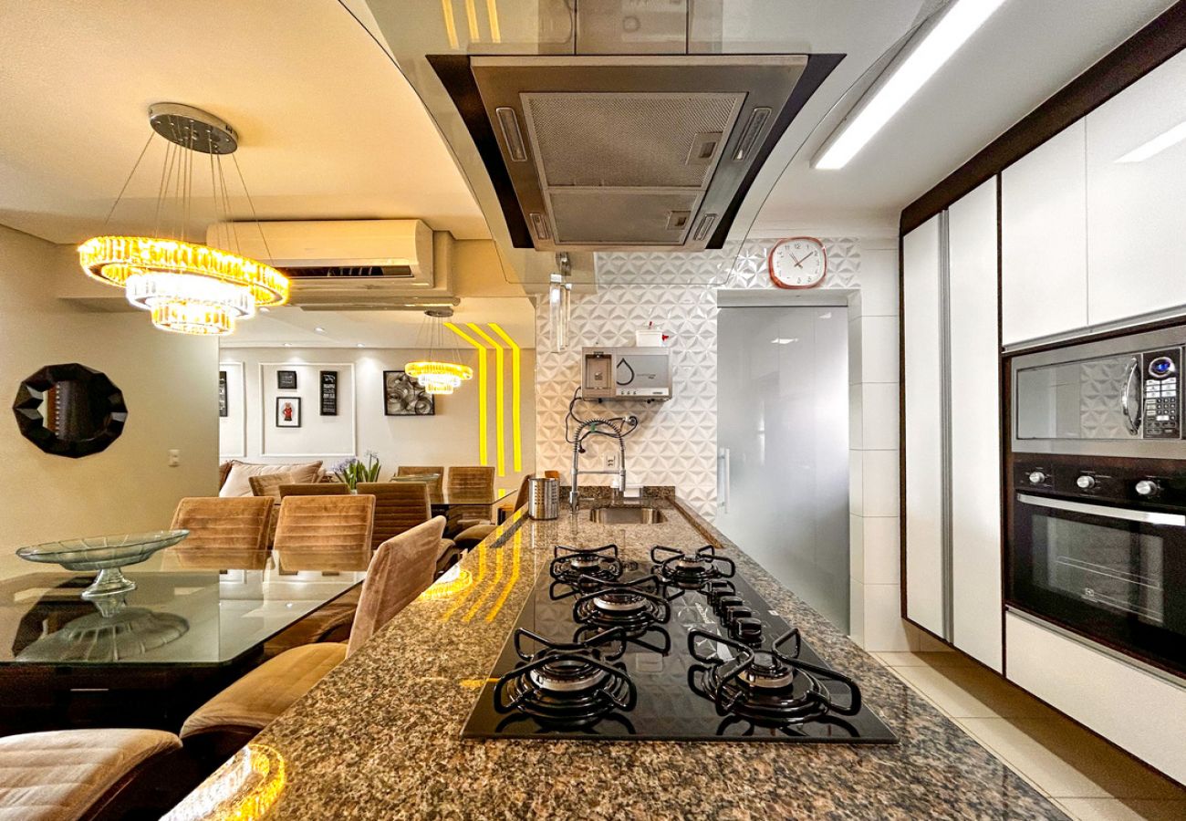 Apartamento em Praia Grande - Ótimo apto de frente para Praia do Boqueirão/SP Apartamento em Praia Grande - Ótimo apto de frente para Praia do Boqueirão/SP