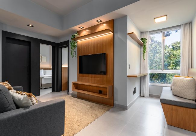 Apartamento em Rio de Janeiro - AP302 (Zona1)