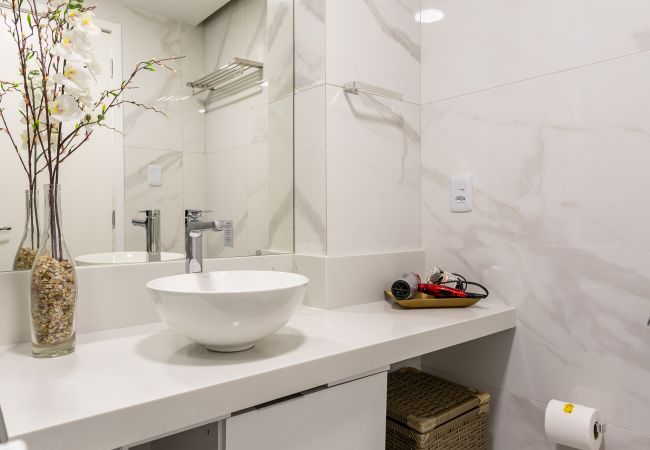 Apartamento em Rio de Janeiro - SCT1202 (Zona4) Apartamento em Rio de Janeiro - SCT1202 (Zona4)