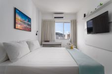 Apartamento em Rio de Janeiro - SCT1202 (Zona4)