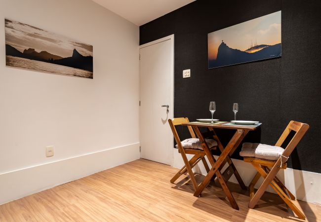 Apartamento em Rio de Janeiro - NS101 (Zona1) Apartamento em Rio de Janeiro - NS101 (Zona1)