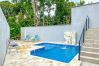 Apartamento em Bertioga - Flat a beira mar da Praia de Guaratuba-Bertioga/SP Apartamento em Bertioga - Flat a beira mar da Praia de Guaratuba-Bertioga/SP