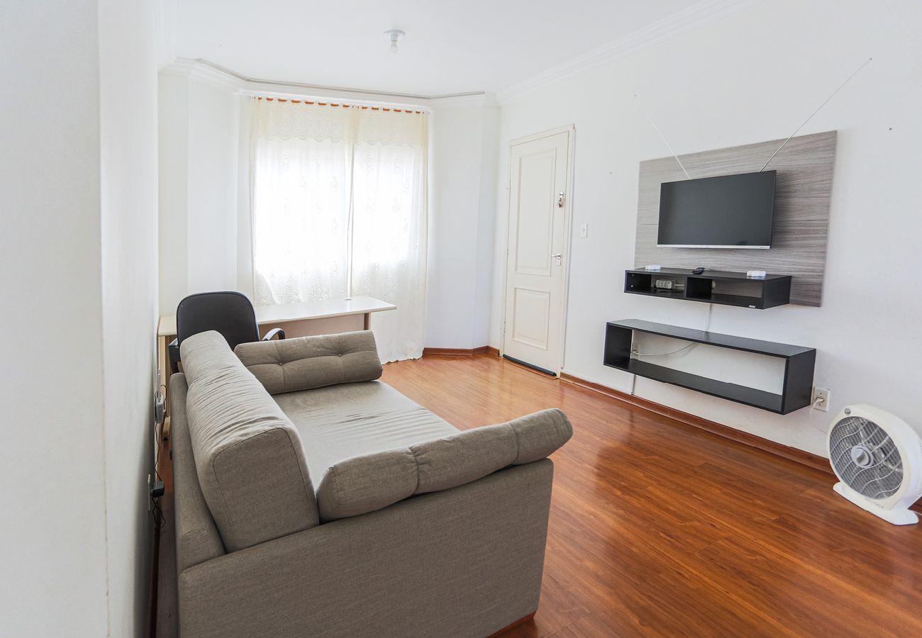 Apartamento em Ponta Grossa - Apto com ótima localização - Uvaranas,Ponta Grossa Apartamento em Ponta Grossa - Apto com ótima localização - Uvaranas,Ponta Grossa