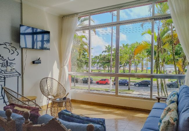 Apartamento em Santos - Apto completo no Embaré: Beira Mar | Ar | Garagem Apartamento em Santos - Apto completo no Embaré: Beira Mar | Ar | Garagem