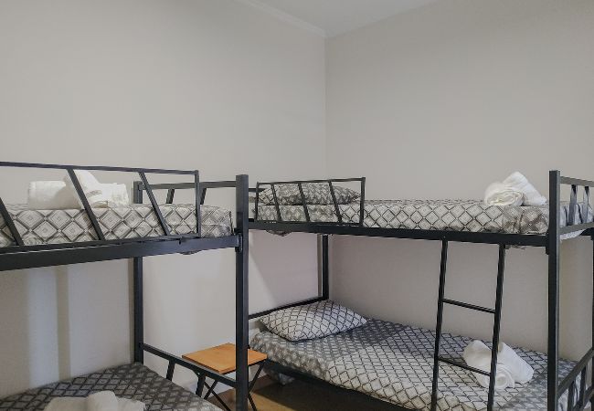 Apartamento em Santos - Apto completo no Embaré: Beira Mar | Ar | Garagem Apartamento em Santos - Apto completo no Embaré: Beira Mar | Ar | Garagem