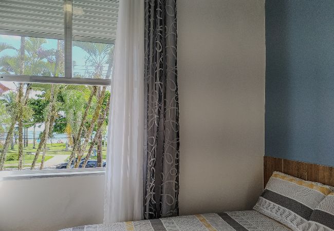 Apartamento em Santos - Apto completo no Embaré: Beira Mar | Ar | Garagem Apartamento em Santos - Apto completo no Embaré: Beira Mar | Ar | Garagem
