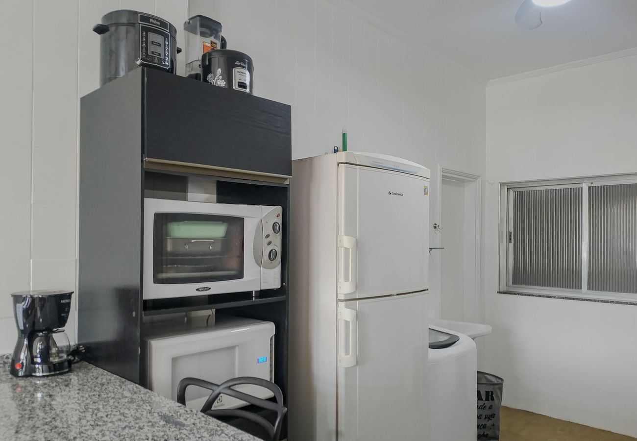 Apartamento em Santos - Apto completo no Embaré: Beira Mar | Ar | Garagem Apartamento em Santos - Apto completo no Embaré: Beira Mar | Ar | Garagem