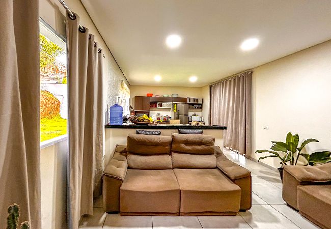 Casa em Mairinque - Casa de campo com lazer completo em Mairinque/SP Casa em Mairinque - Casa de campo com lazer completo em Mairinque/SP