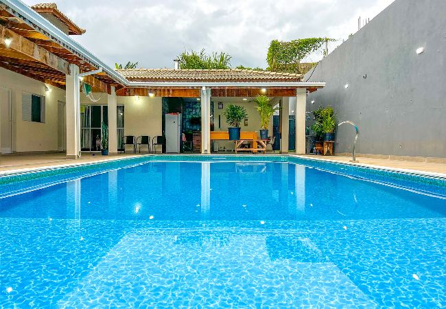 Casa em Mairinque - Casa de campo com lazer completo em Mairinque/SP Casa em Mairinque - Casa de campo com lazer completo em Mairinque/SP