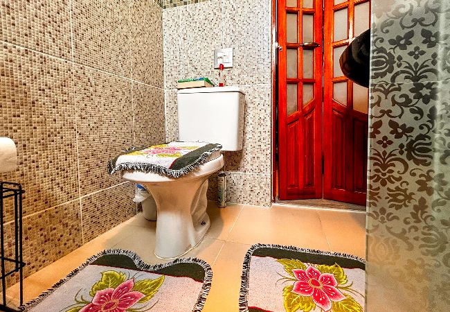 Apartamento em Guarujá - Apto a 800m da Praia da Enseada no Guarujá/SP Apartamento em Guarujá - Apto a 800m da Praia da Enseada no Guarujá/SP