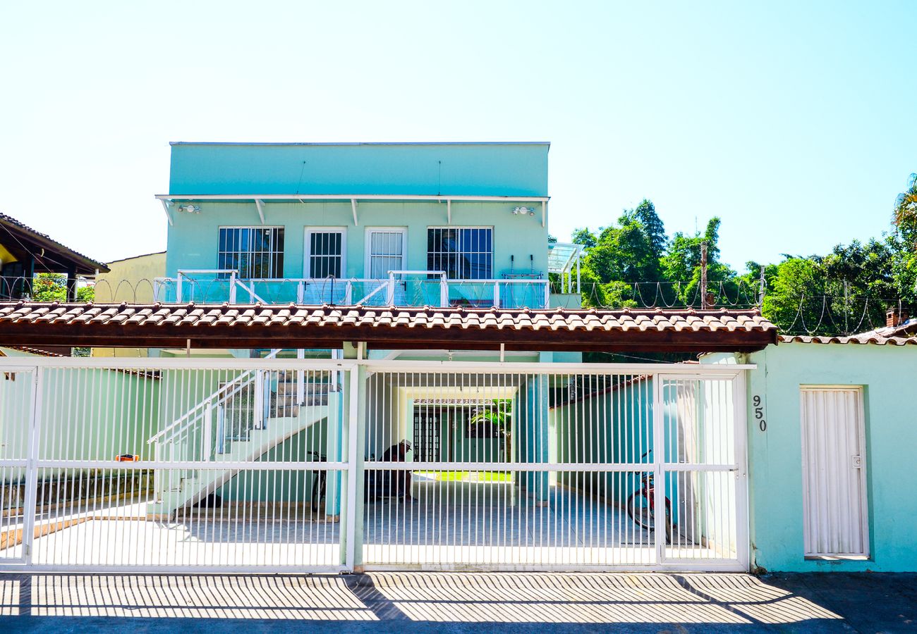 Casa em Caraguatatuba - Casa a 950m da Praia Martim de Sá - Caraguatatuba Casa em Caraguatatuba - Casa a 950m da Praia Martim de Sá - Caraguatatuba