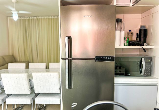 Apartamento em Bertioga - Apto com WiFi a 3 min de carro da Praia da Enseada Apartamento em Bertioga - Apto com WiFi a 3 min de carro da Praia da Enseada