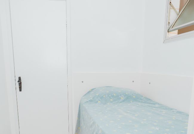 Apartamento em Guarapari - Apto c WiFi a 130m Praia do Morro em Guarapari/ES Apartamento em Guarapari - Apto c WiFi a 130m Praia do Morro em Guarapari/ES