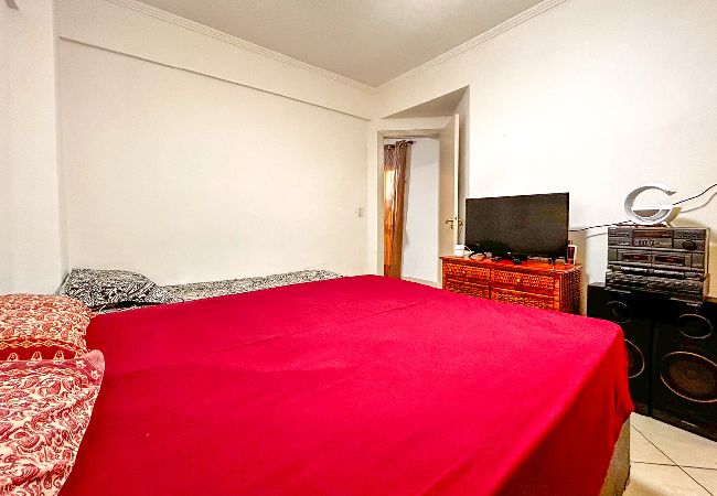 Apartamento em São Vicente - Apto a poucos metros da Praia do Gonzaguinha/SP Apartamento em São Vicente - Apto a poucos metros da Praia do Gonzaguinha/SP