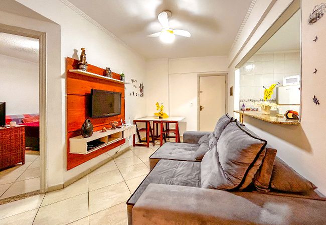 Apartamento em São Vicente - Apto a poucos metros da Praia do Gonzaguinha/SP Apartamento em São Vicente - Apto a poucos metros da Praia do Gonzaguinha/SP