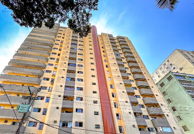 Apartamento em São Vicente - Apto a poucos metros da Praia do Gonzaguinha/SP Apartamento em São Vicente - Apto a poucos metros da Praia do Gonzaguinha/SP