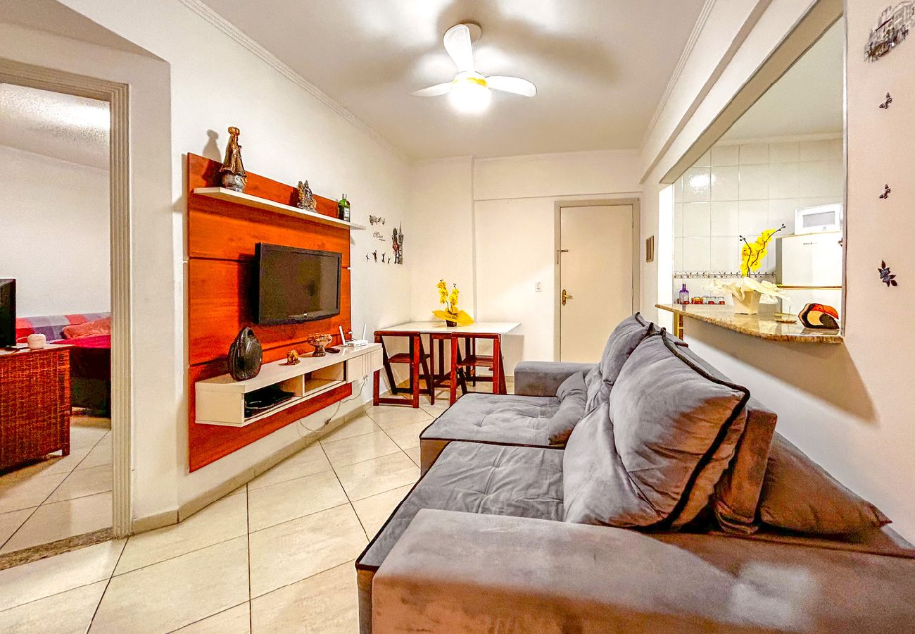 Apartamento em São Vicente - Apto a poucos metros da Praia do Gonzaguinha/SP Apartamento em São Vicente - Apto a poucos metros da Praia do Gonzaguinha/SP