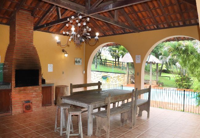 Casa em Rio Novo - Lindo sítio com piscina em Rio Novo-Minas Gerais Casa em Rio Novo - Lindo sítio com piscina em Rio Novo-Minas Gerais