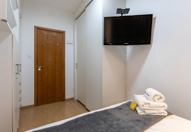 Apartamento em Rio de Janeiro - STC504 (Zona3) Apartamento em Rio de Janeiro - STC504 (Zona3)