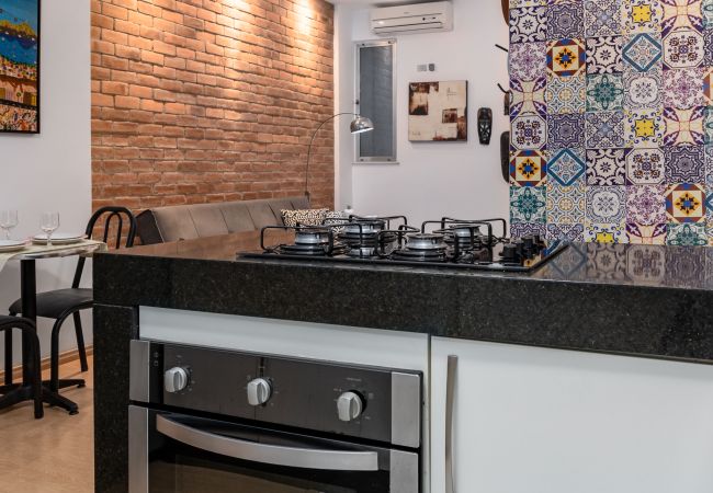 Apartamento em Rio de Janeiro - STC504 (Zona3) Apartamento em Rio de Janeiro - STC504 (Zona3)