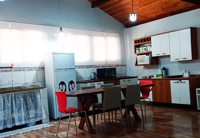 Casa em Extrema - Incrível chácara com pisc e churrasq em Extrema/MG Casa em Extrema - Incrível chácara com pisc e churrasq em Extrema/MG