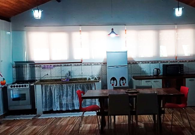 Casa em Extrema - Incrível chácara com pisc e churrasq em Extrema/MG Casa em Extrema - Incrível chácara com pisc e churrasq em Extrema/MG