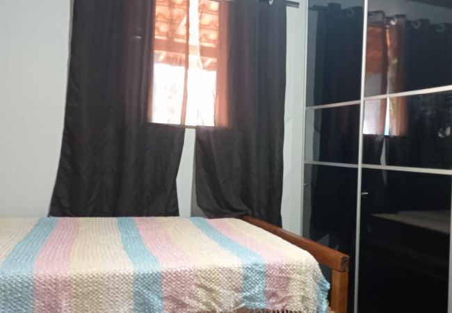 Casa em Extrema - Incrível chácara com pisc e churrasq em Extrema/MG Casa em Extrema - Incrível chácara com pisc e churrasq em Extrema/MG