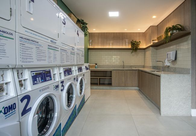 Na Vila Olimpia em São Paulo pode encontrar este flat  Apartamento para aluguel em São Paulo para férias