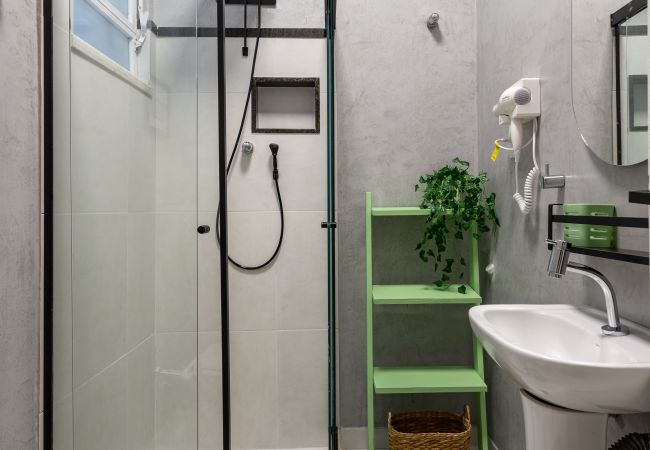 Estúdio em Rio de Janeiro - RD1205 (Zona4) Estúdio em Rio de Janeiro - RD1205 (Zona4)