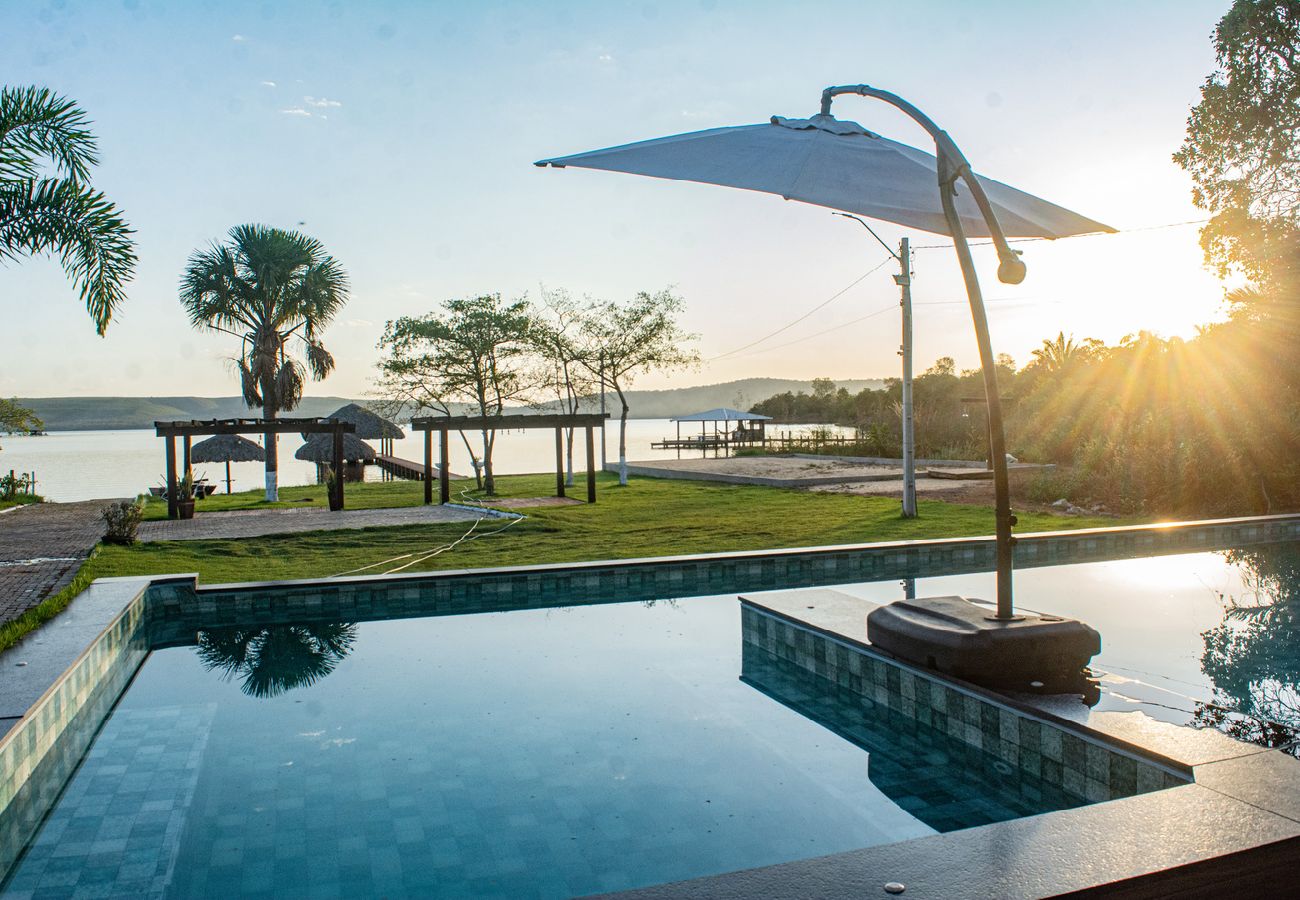 Casa em Lajeado - Refúgio incrível à beira do lago em Lajeado, TO Casa em Lajeado - Refúgio incrível à beira do lago em Lajeado, TO