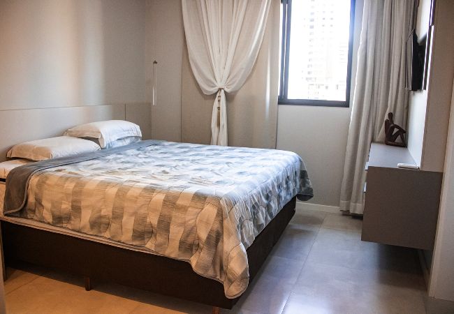 Apartamento em Itapema - Ótimo apto com WiFi à 550m do mar em Itapema/SC Apartamento em Itapema - Ótimo apto com WiFi à 550m do mar em Itapema/SC