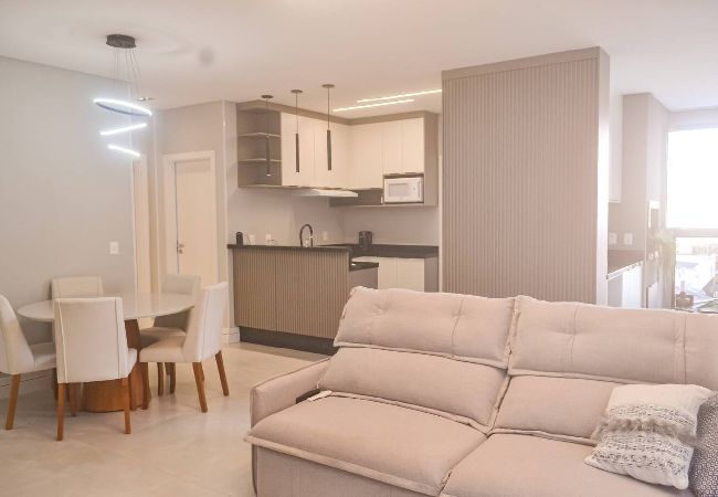 Apartamento em Itapema - Ótimo apto com WiFi à 550m do mar em Itapema/SC Apartamento em Itapema - Ótimo apto com WiFi à 550m do mar em Itapema/SC