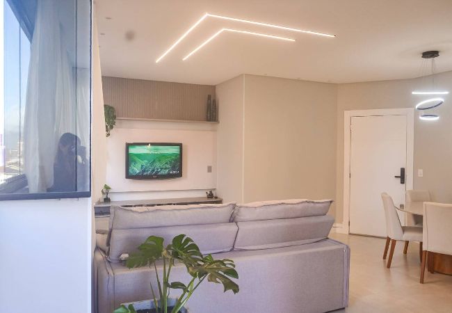 Apartamento em Itapema - Ótimo apto com WiFi à 550m do mar em Itapema/SC Apartamento em Itapema - Ótimo apto com WiFi à 550m do mar em Itapema/SC