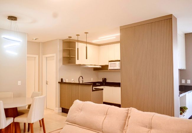 Apartamento em Itapema - Ótimo apto com WiFi à 550m do mar em Itapema/SC Apartamento em Itapema - Ótimo apto com WiFi à 550m do mar em Itapema/SC