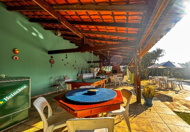 Casa em Mairinque - Chácara com piscina, churrasqueira, WiFi e quadra Casa em Mairinque - Chácara com piscina, churrasqueira, WiFi e quadra