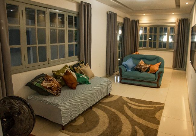 Casa em Teixeira de Freitas - Casa c ótima localização em Teixeira de Freitas-BA Casa em Teixeira de Freitas - Casa c ótima localização em Teixeira de Freitas-BA