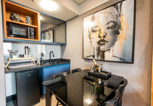 Apartamento em Barueri - Flat com lazer, Wi-Fi e ótima localização Apartamento em Barueri - Flat com lazer, Wi-Fi e ótima localização