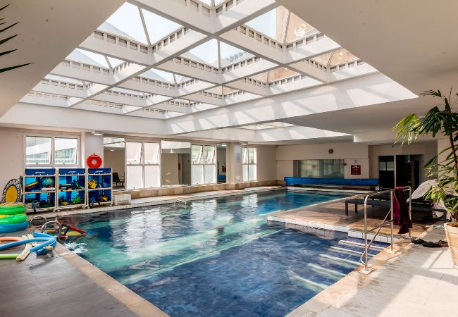 Apartamento em Barueri - Flat com lazer, Wi-Fi e ótima localização Apartamento em Barueri - Flat com lazer, Wi-Fi e ótima localização