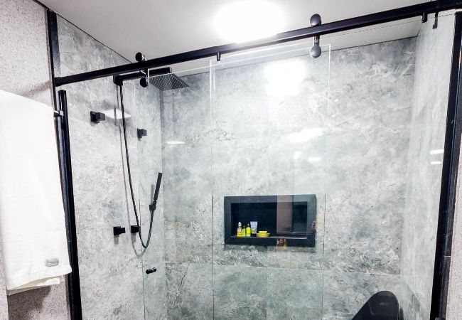 Apartamento em Barueri - Flat com lazer, Wi-Fi e ótima localização Apartamento em Barueri - Flat com lazer, Wi-Fi e ótima localização