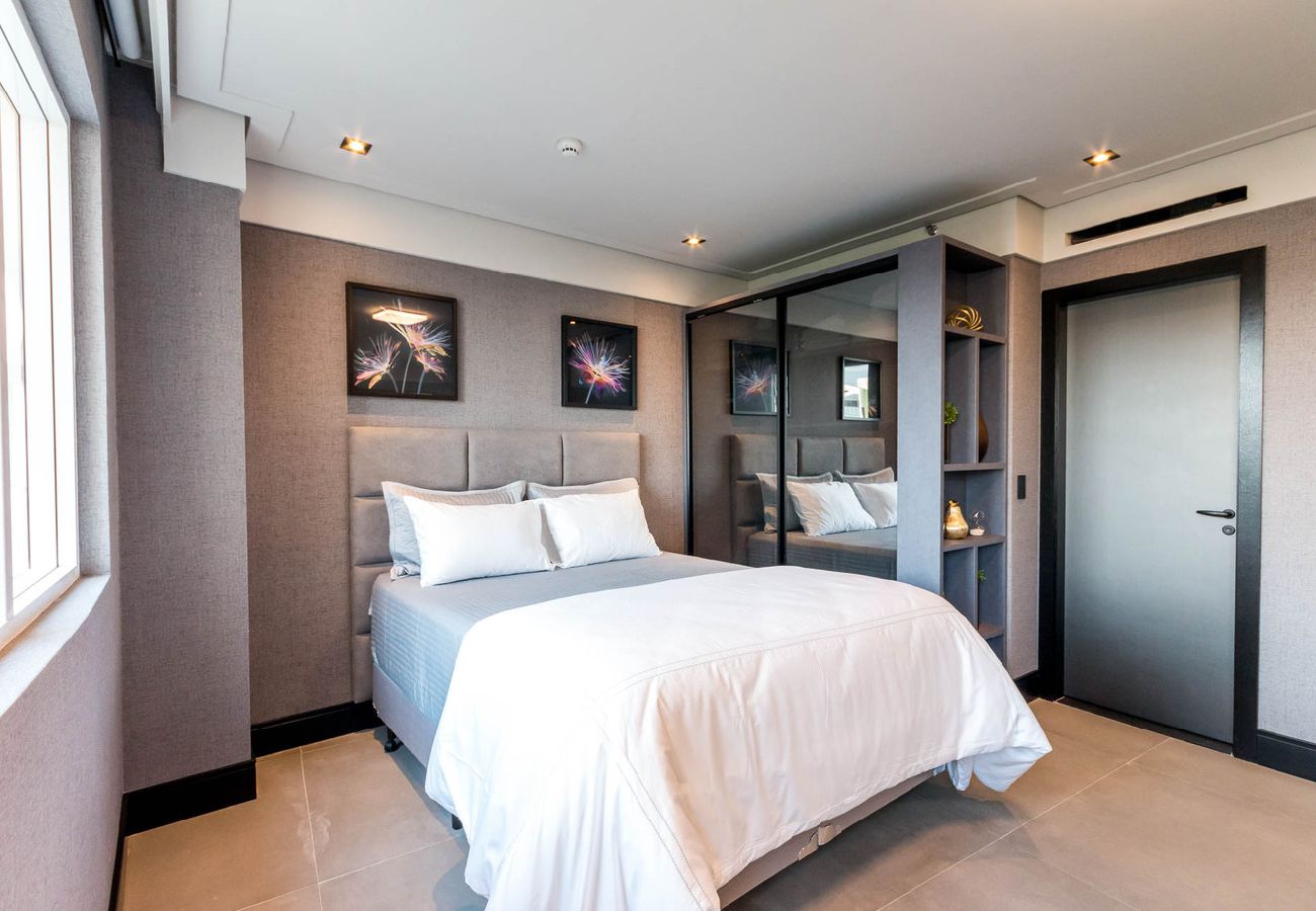Apartamento em Barueri - Flat com lazer, Wi-Fi e ótima localização Apartamento em Barueri - Flat com lazer, Wi-Fi e ótima localização