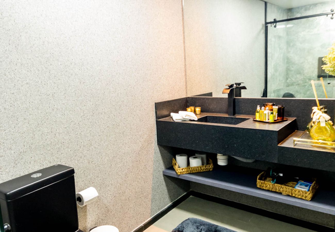 Apartamento em Barueri - Flat com lazer, Wi-Fi e ótima localização Apartamento em Barueri - Flat com lazer, Wi-Fi e ótima localização
