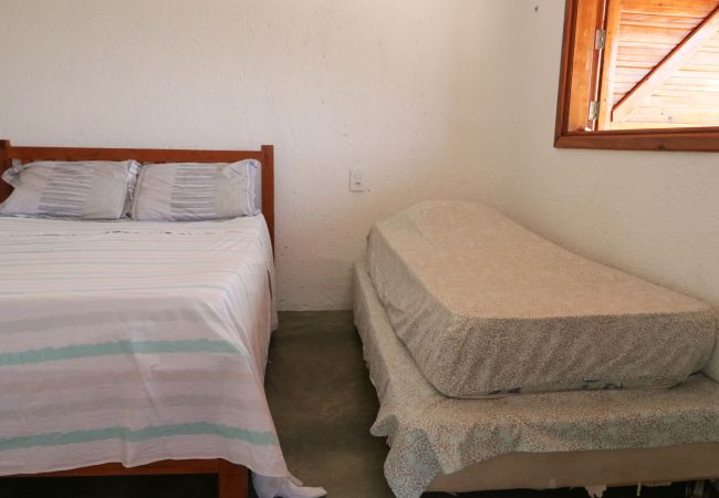 Chalé em Delfinópolis - Chalé com vista e acesso ao Rio Grande - MG Chalé em Delfinópolis - Chalé com vista e acesso ao Rio Grande - MG