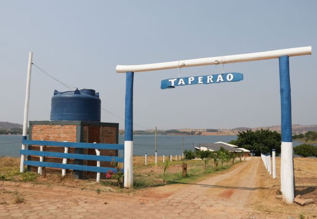 Chalé em Delfinópolis - Chalé com vista e acesso ao Rio Grande - MG Chalé em Delfinópolis - Chalé com vista e acesso ao Rio Grande - MG