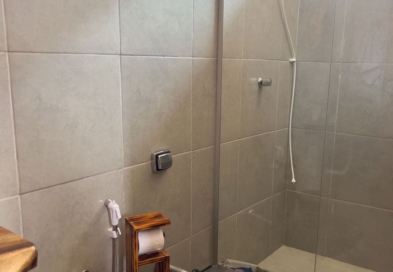 Chalé em Delfinópolis - Chalé com vista e acesso ao Rio Grande - MG Chalé em Delfinópolis - Chalé com vista e acesso ao Rio Grande - MG