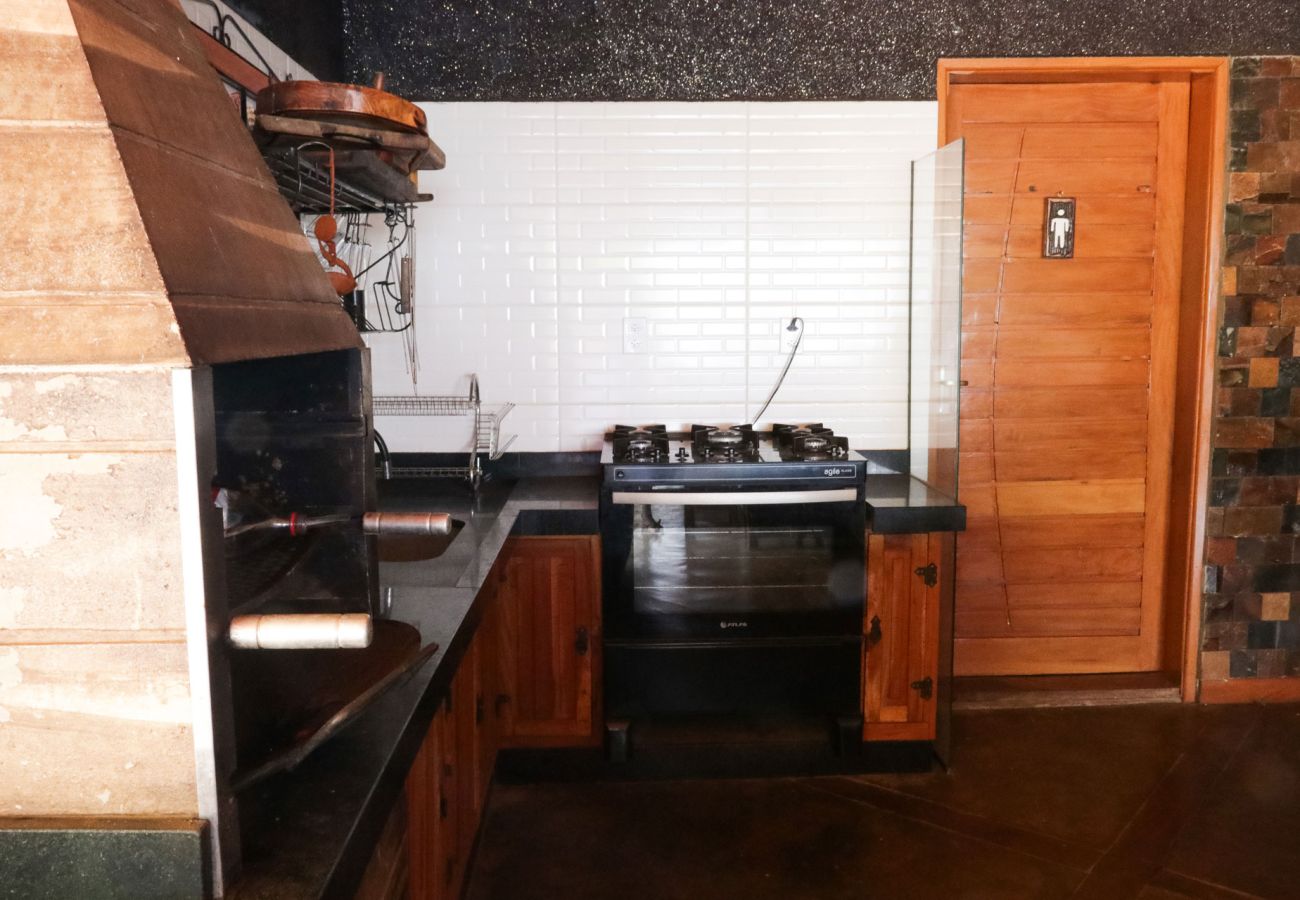 Chalé em Delfinópolis - Chalé com vista e acesso ao Rio Grande - MG Chalé em Delfinópolis - Chalé com vista e acesso ao Rio Grande - MG