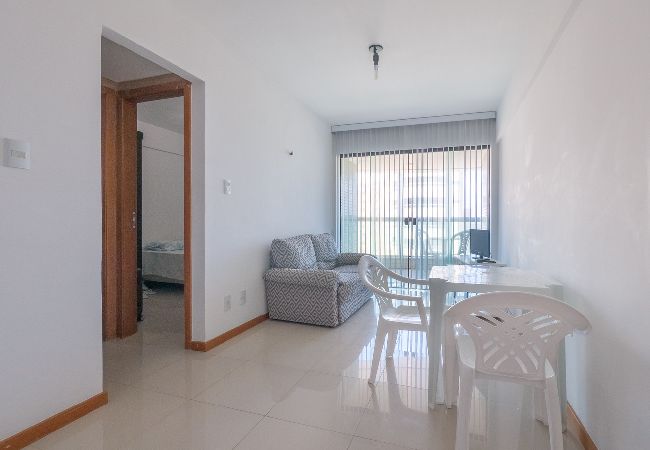 Apartamento em Salvador - Apto c vista à 350m da Praia de Armação -Salvador Apartamento em Salvador - Apto c vista à 350m da Praia de Armação -Salvador
