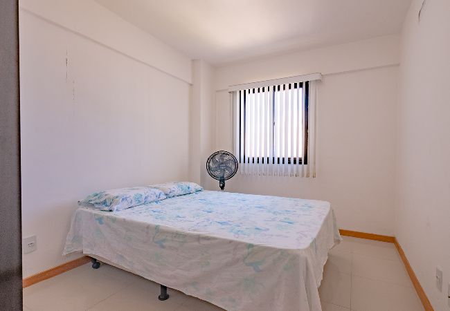 Apartamento em Salvador - Apto c vista à 350m da Praia de Armação -Salvador Apartamento em Salvador - Apto c vista à 350m da Praia de Armação -Salvador