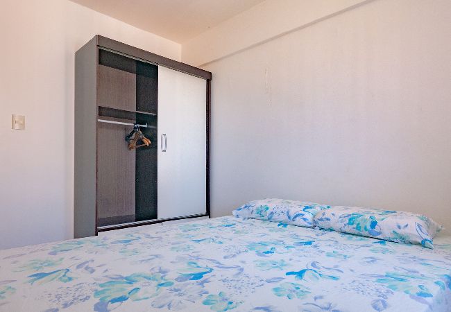Apartamento em Salvador - Apto c vista à 350m da Praia de Armação -Salvador Apartamento em Salvador - Apto c vista à 350m da Praia de Armação -Salvador